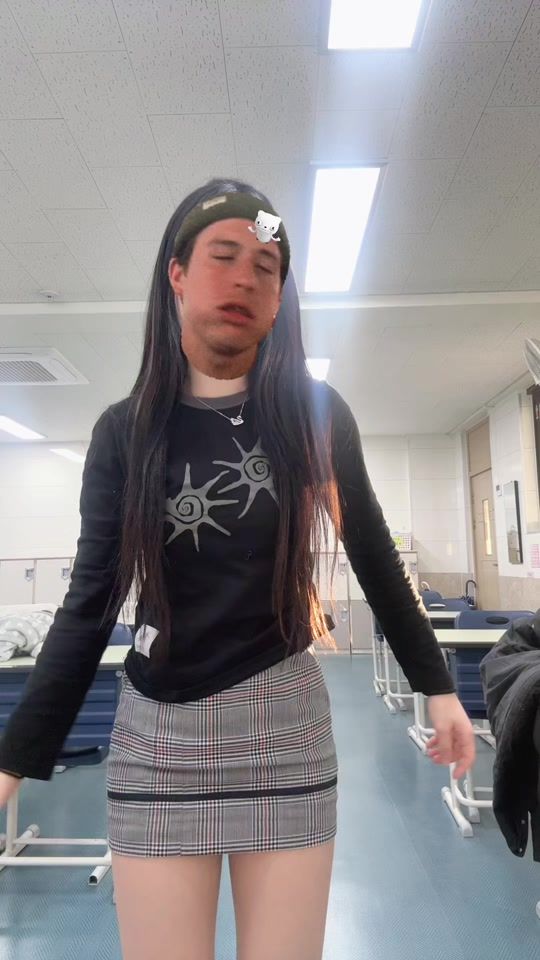 TikTok video thumbnail by hy0_102
