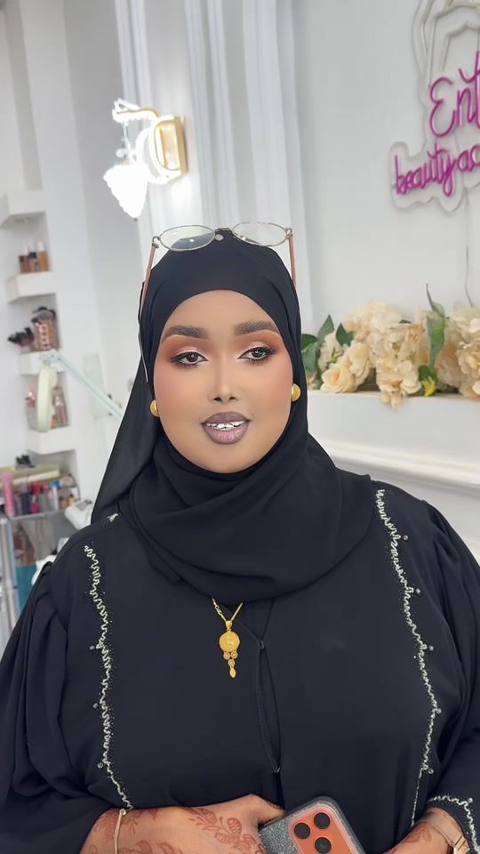 TikTok video thumbnail by entumakeup1
