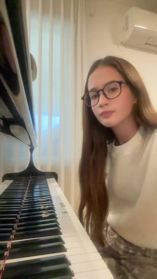 TikTok video thumbnail by .avigail._.we.spam