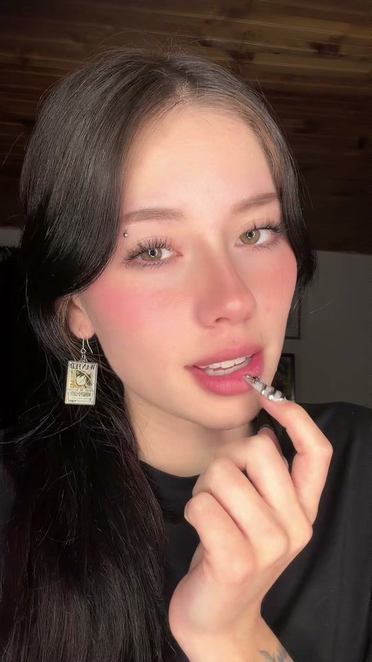 TikTok video thumbnail by alymoraa_