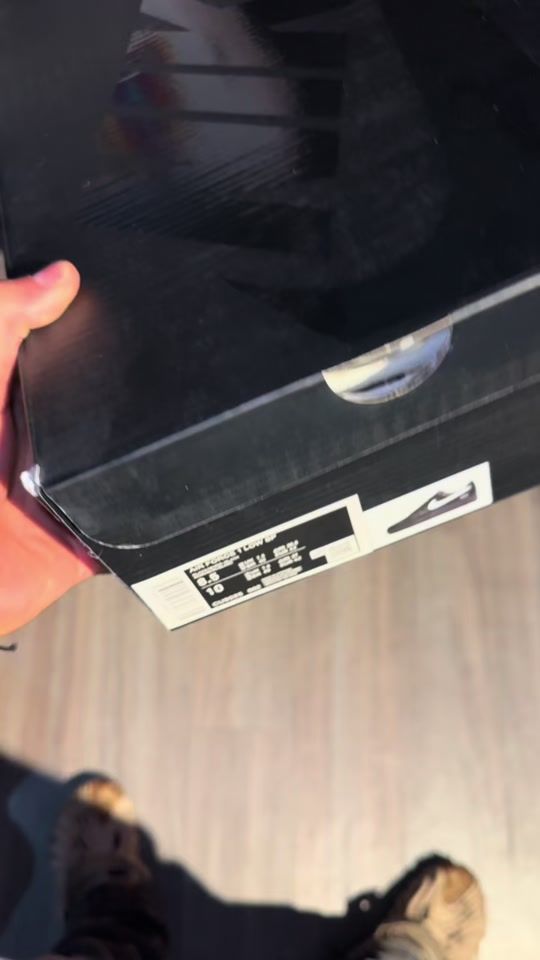 TikTok video thumbnail by ariel_sneaker