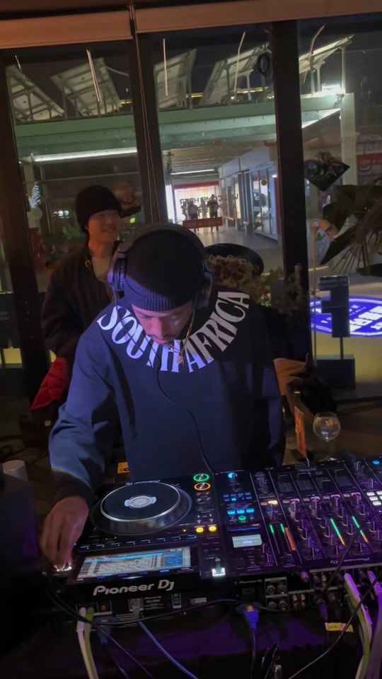 TikTok video thumbnail by thepeoplesdancer