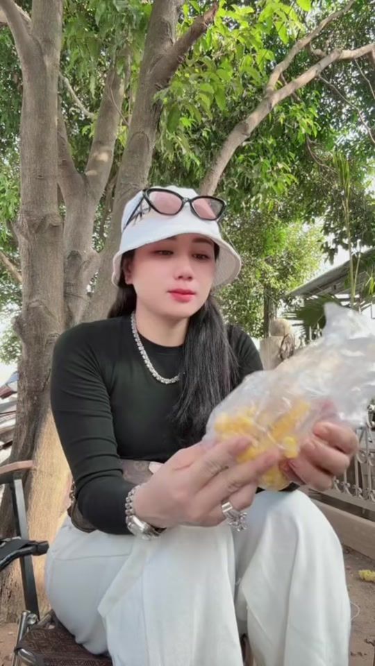 TikTok video thumbnail by annhien.656