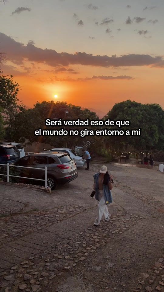 TikTok video thumbnail by carolinalarezblanco