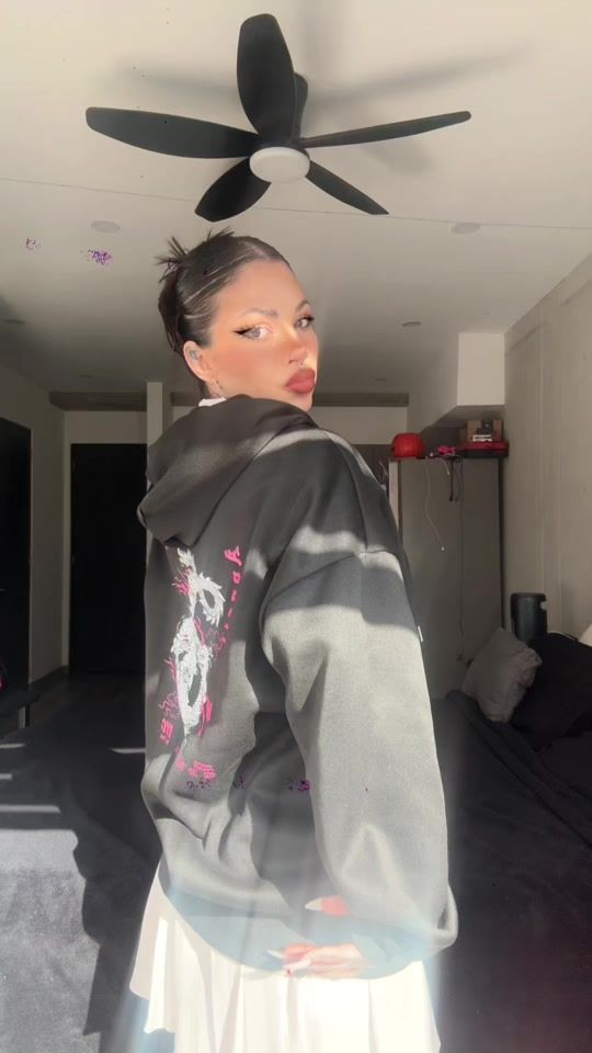 TikTok video thumbnail by crisstinatorres7