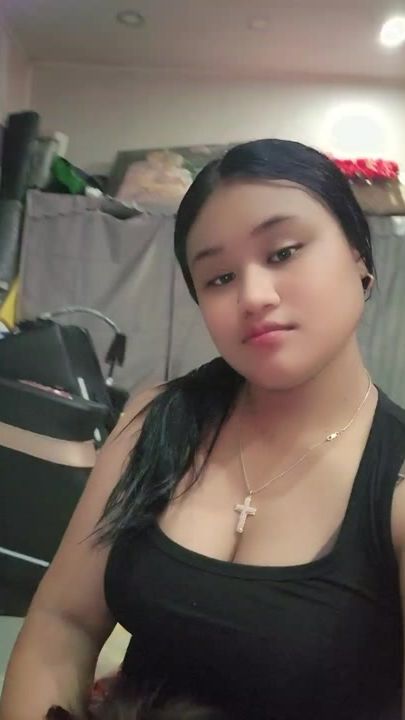 TikTok video thumbnail by huang_lesi21