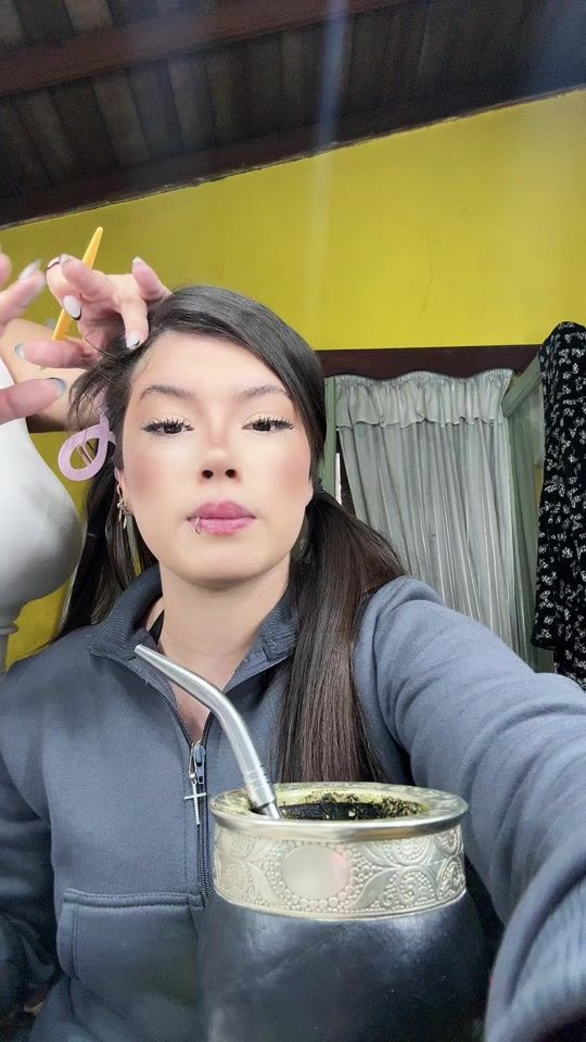TikTok video thumbnail by victoriareb_