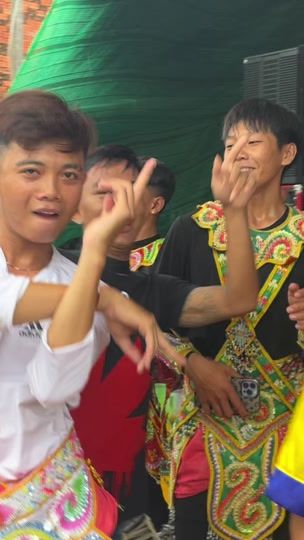 TikTok video thumbnail by vannhi_1610