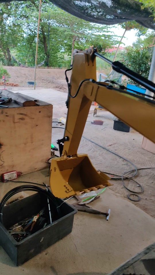 TikTok video thumbnail by rc_excavator