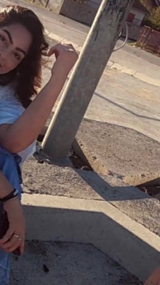TikTok video thumbnail by feride_emi23