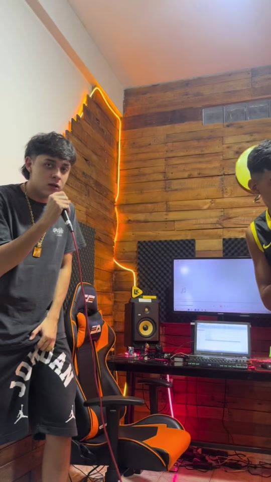 TikTok video thumbnail by emaleofficial