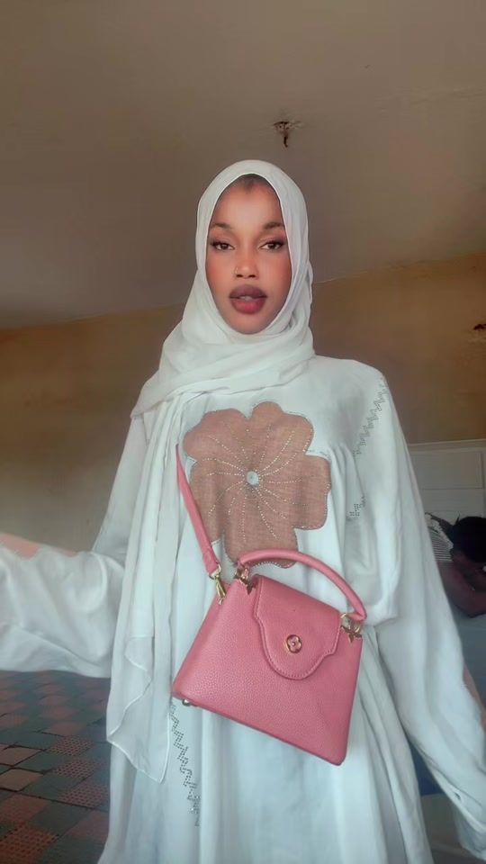 TikTok video thumbnail by djedia1