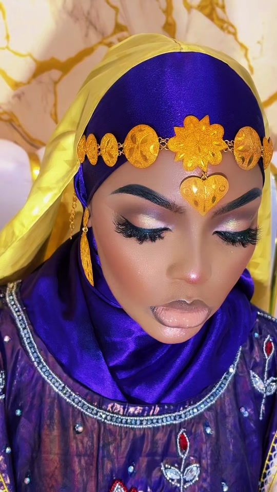 TikTok video thumbnail by amina.mkeup1