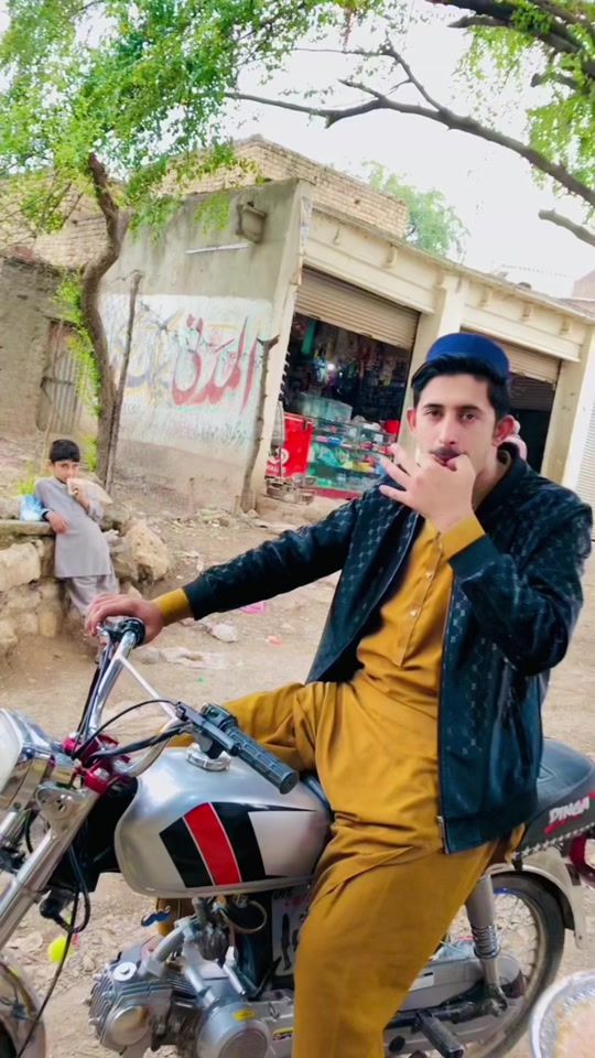 TikTok video thumbnail by hussain_king_2