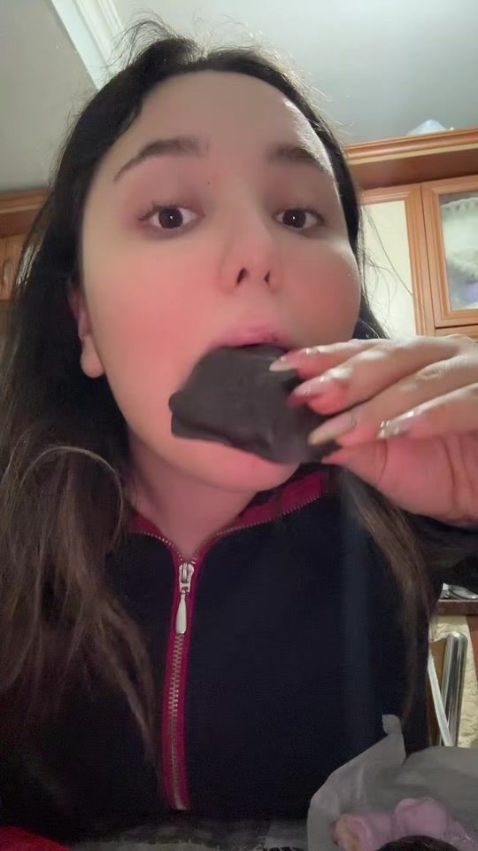 TikTok video thumbnail by eliffozgen