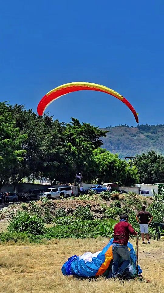TikTok video thumbnail by parapente_atitlan
