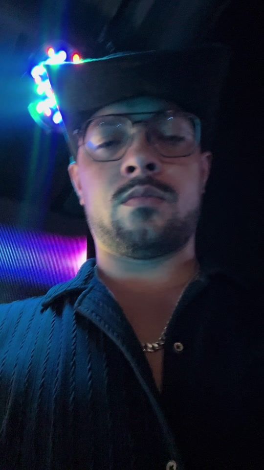 TikTok video thumbnail by elhombredelsombrero27