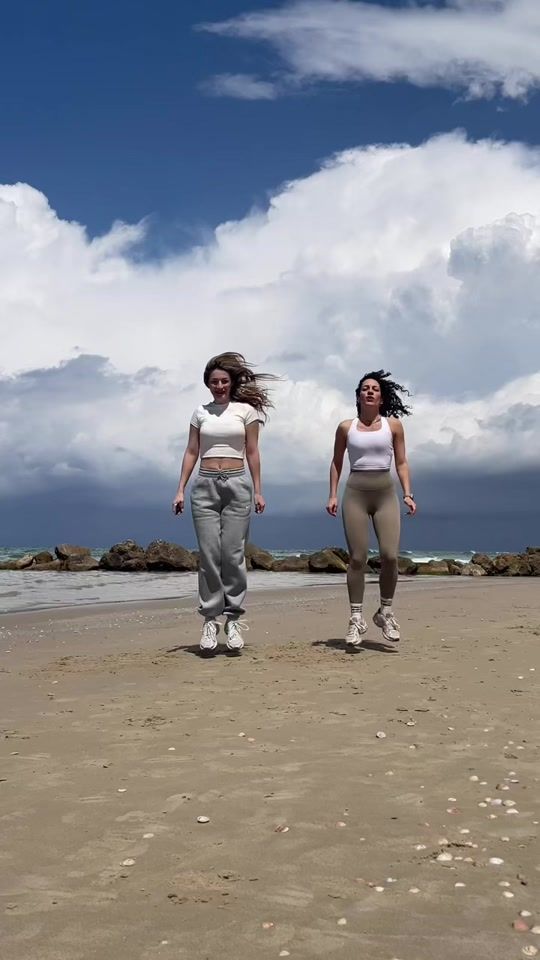 TikTok video thumbnail by lizahen_