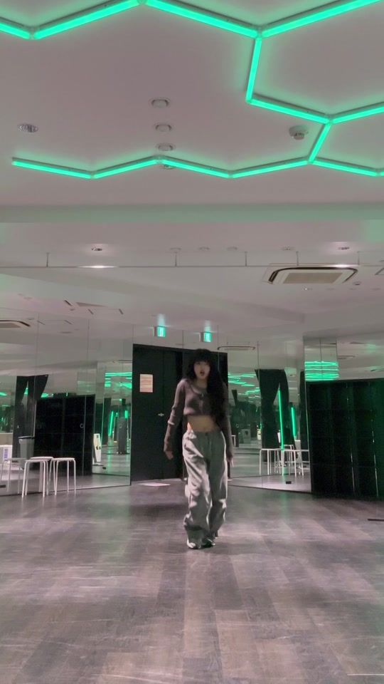 TikTok video thumbnail by cocona.dance