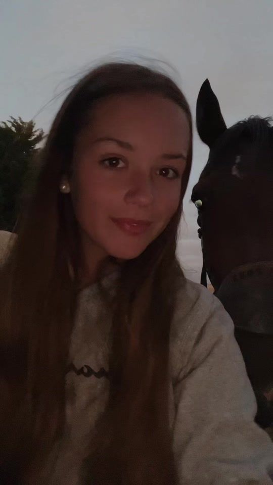TikTok video thumbnail by charlizeselmes12