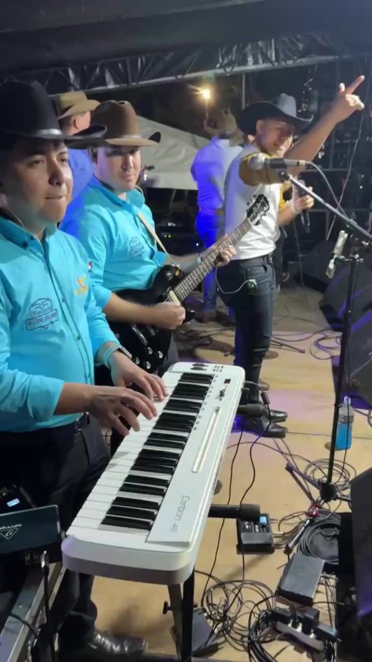 TikTok video thumbnail by fiestapopular26