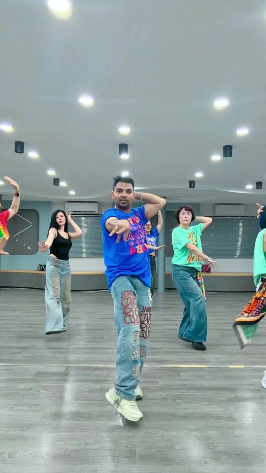 TikTok video thumbnail by kalyan_zumba_dance
