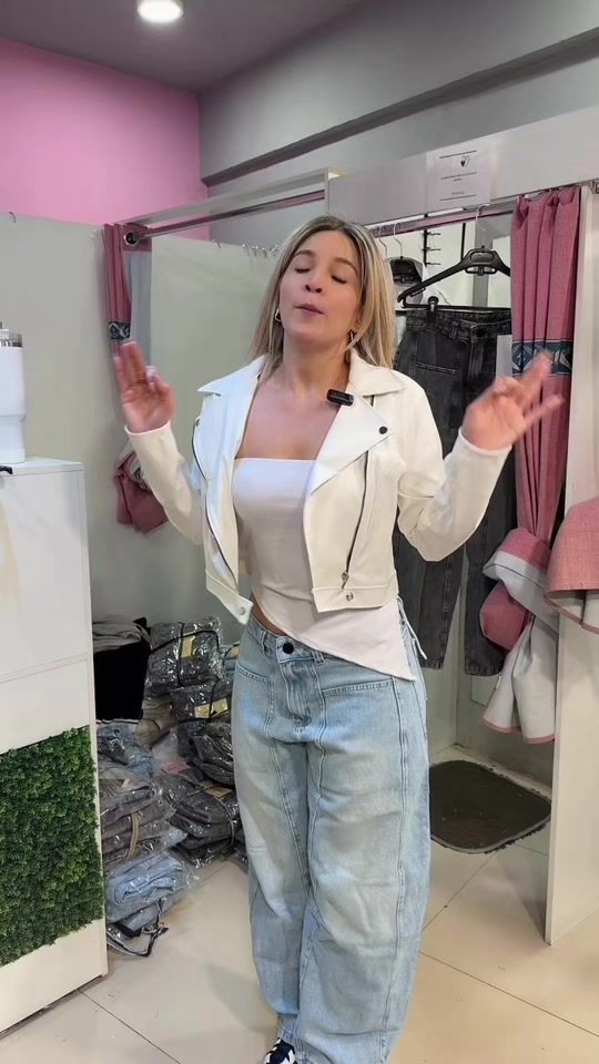 TikTok video thumbnail by chicuelaspy