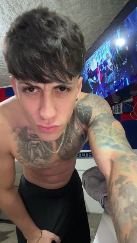 TikTok video thumbnail by alexitouy