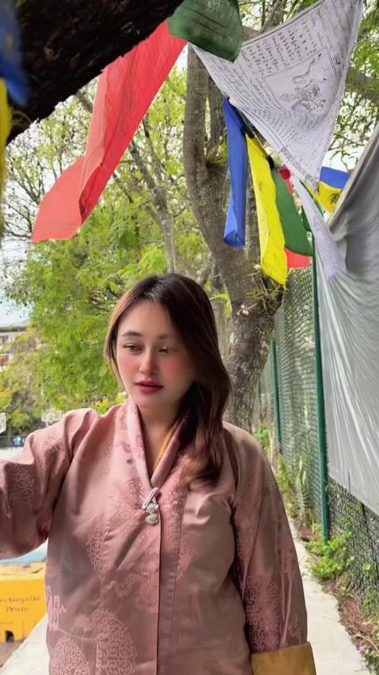 TikTok video thumbnail by pragi_706