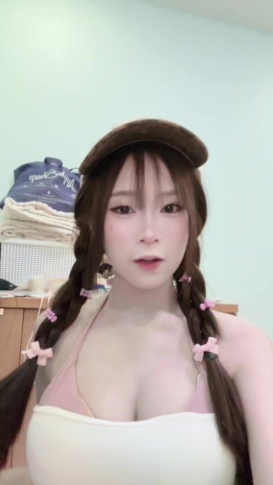 TikTok video thumbnail by emmyiill