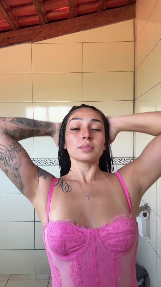 TikTok video thumbnail by carolinelyssa_