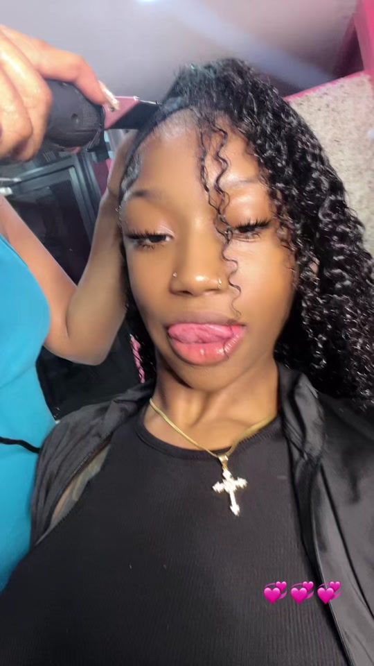 TikTok video thumbnail by amelia._.lia