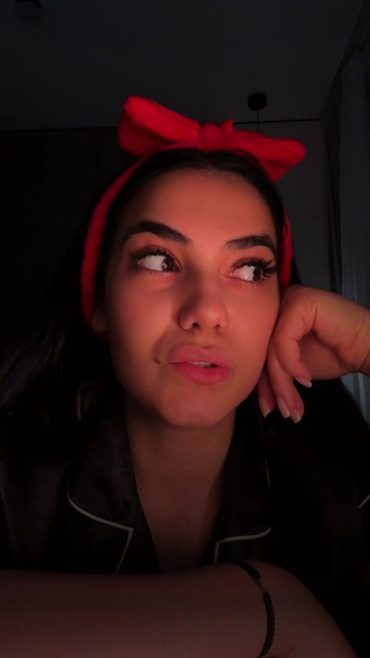 TikTok video thumbnail by annyciobanu1