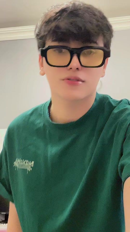 TikTok video thumbnail by 4l4u.4