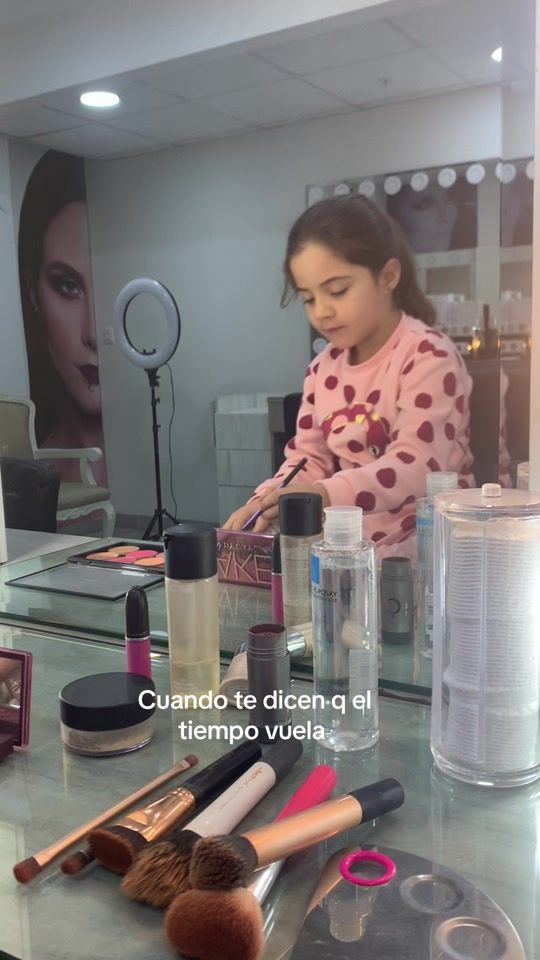 TikTok video thumbnail by carolinaindacochea