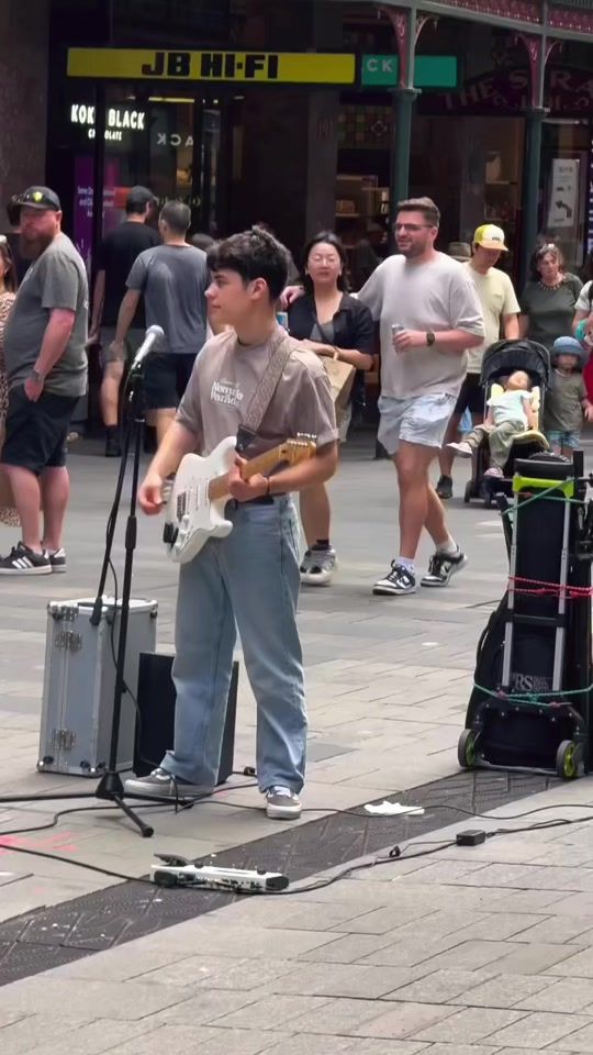 TikTok video thumbnail by andryelguitar