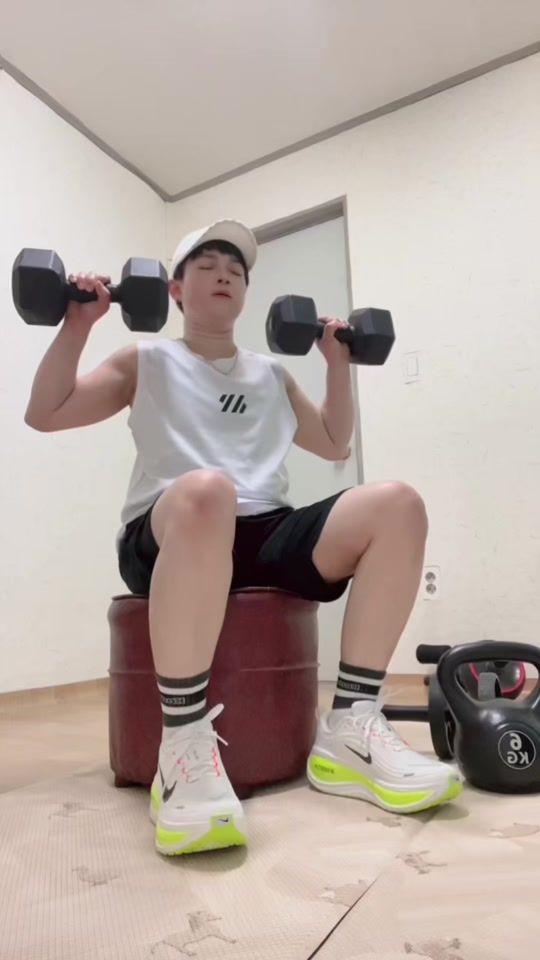 TikTok video thumbnail by moo_ton