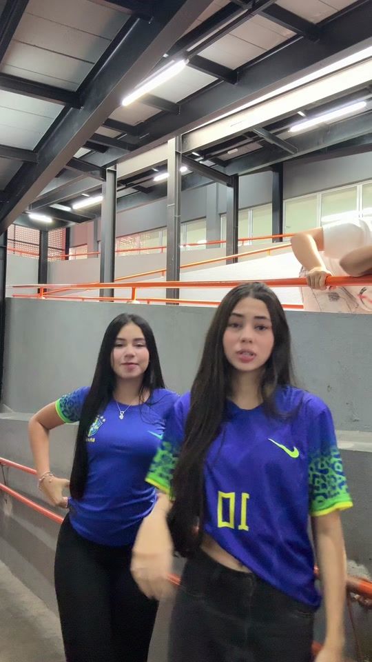 TikTok video thumbnail by kamisilva_