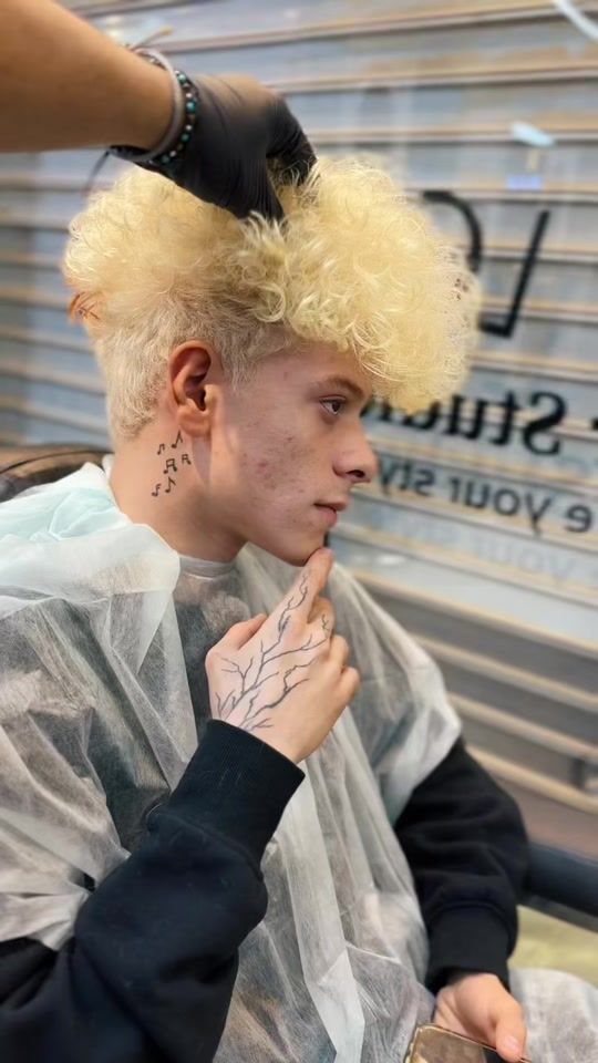 TikTok video thumbnail by salon.look7