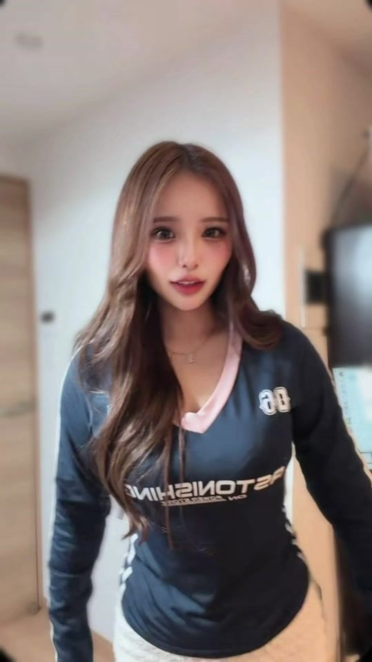 TikTok video thumbnail by 1uci6n