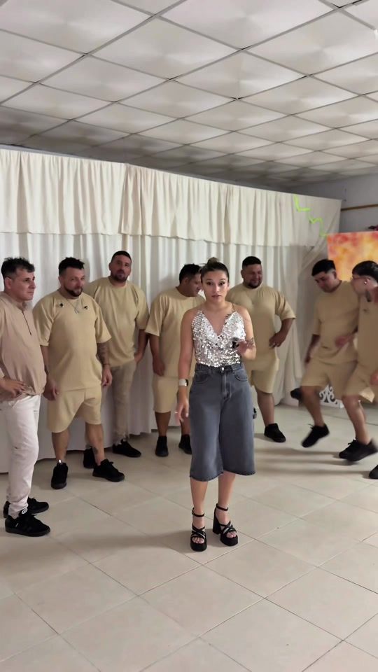 TikTok video thumbnail by delfinavinale.ok