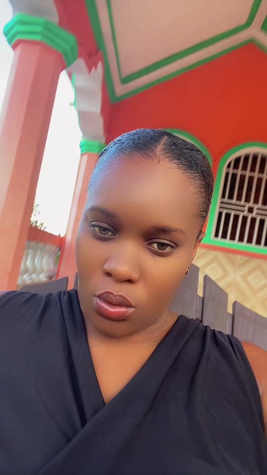 TikTok video thumbnail by laurole3