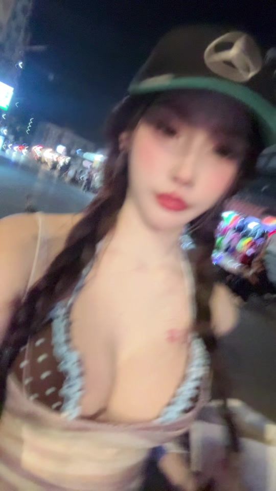 TikTok video thumbnail by chomwannabeyours