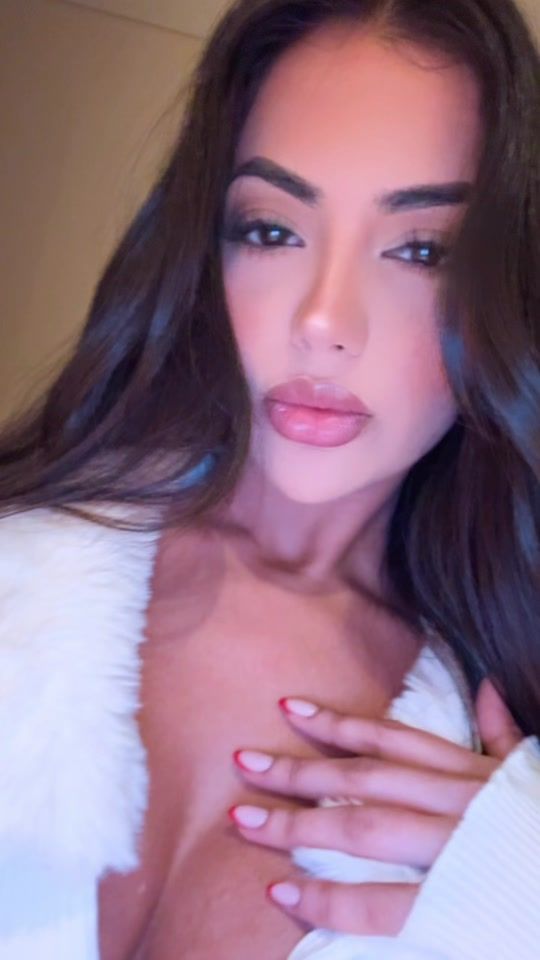 TikTok video thumbnail by aneeqafarid