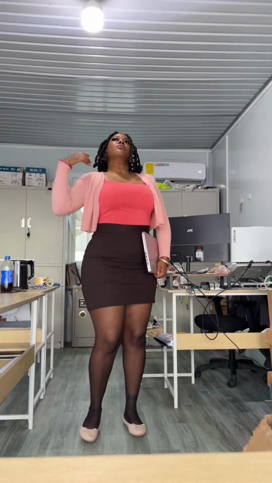 TikTok video thumbnail by goldiloxc