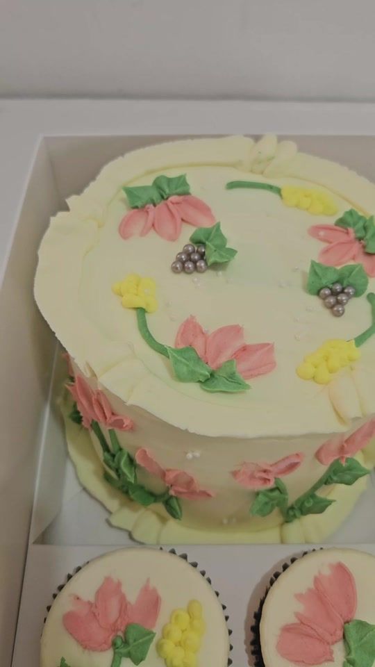 TikTok video thumbnail by cakes.by.reshma
