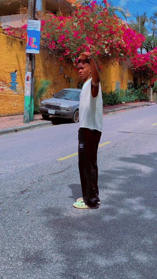 TikTok video thumbnail by teamkolmozo_
