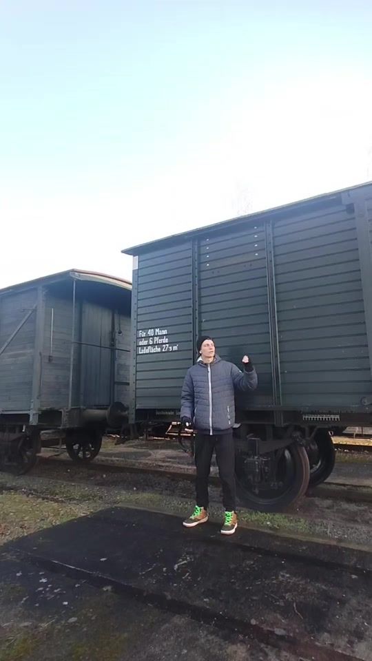 TikTok video thumbnail by retr0_punk