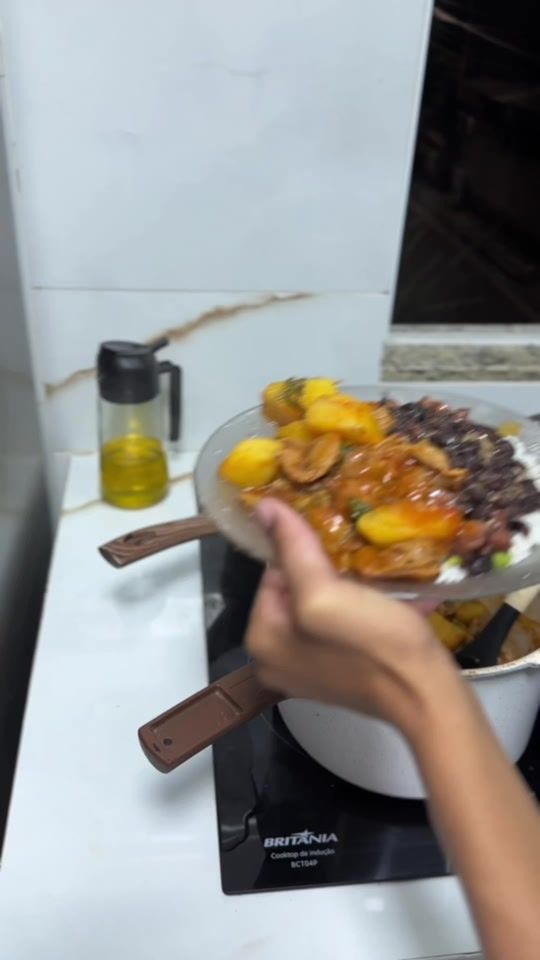 TikTok video thumbnail by camilaborgess