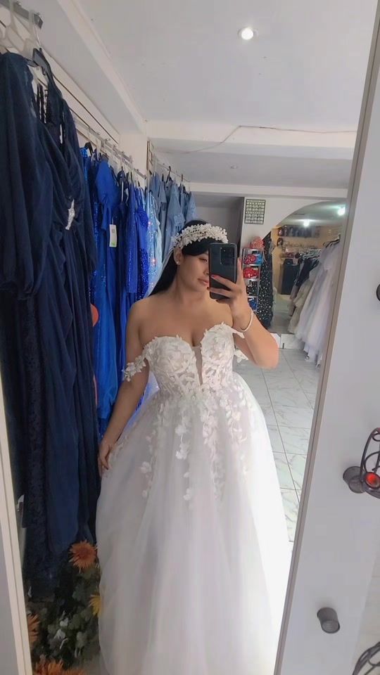 TikTok video thumbnail by belloboutique1